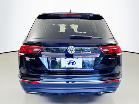 Used 2020 Volkswagen Tiguan SEL AWD/4WD image 6