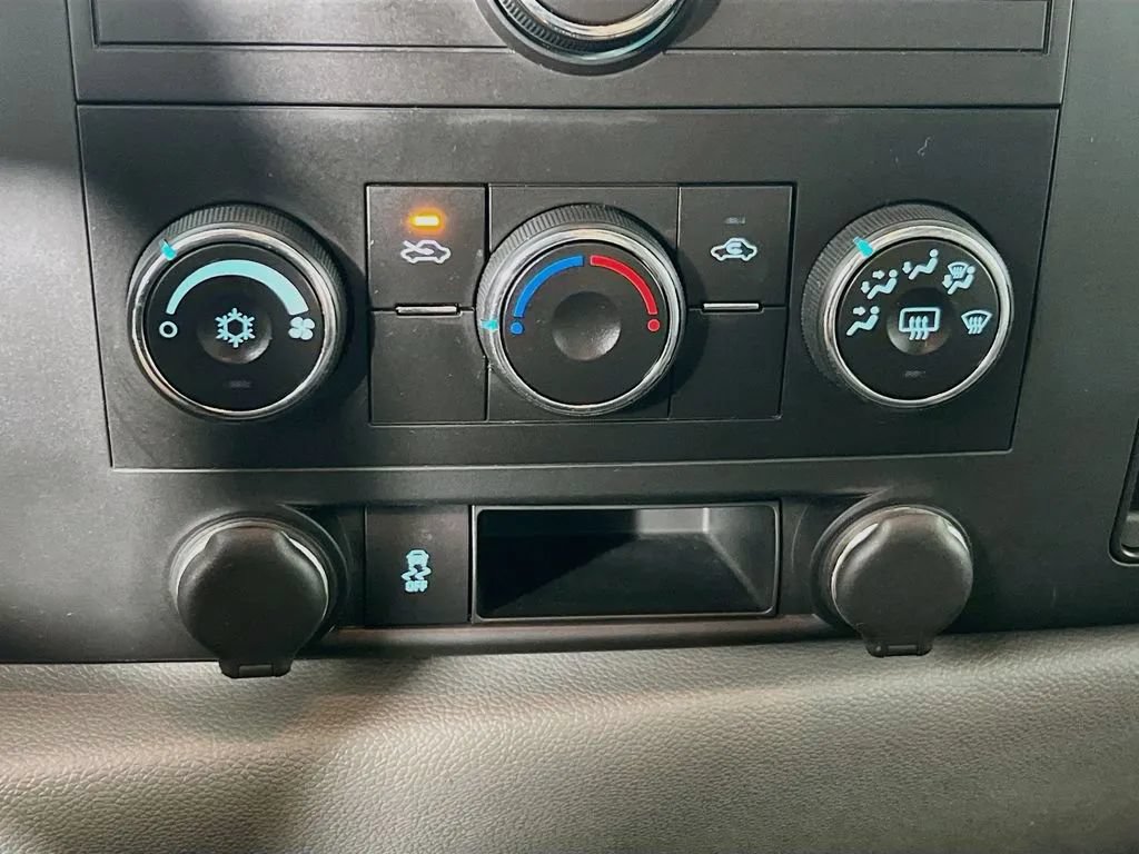 Used 2013 GMC Sierra 1500 W/T AWD/4WD image 15