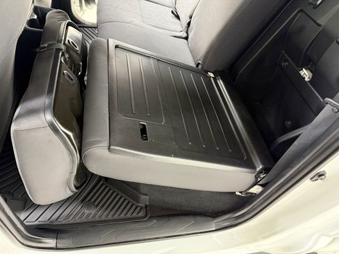 Used 2019 Toyota Tacoma TRD Sport image 24