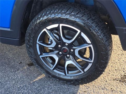 Certified 2025 Jeep Compass Trailhawk AWD/4WD image 19