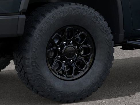 New 2026 Chevrolet Silverado 2500 ZR2 w/ ZR2 Bison Edition AWD/4WD image 9