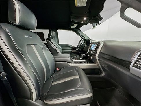 Used 2018 Ford F150 Platinum w/ Equipment Group 701A Luxury image 27