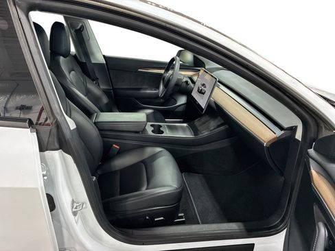 Certified 2022 Tesla Model 3 Performance AWD/4WD image 25