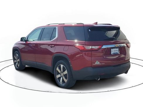 Certified 2019 Chevrolet Traverse LT w/ LT Premium Package AWD/4WD image 3