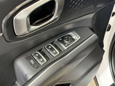Used 2025 Kia Sorento S AWD/4WD image 20