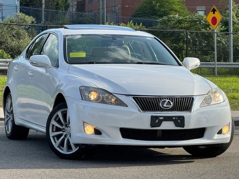 Used 2009 Lexus IS 250 AWD image 2