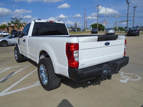 Used 2020 Ford F250 XL w/ Power Equipment Group image 7