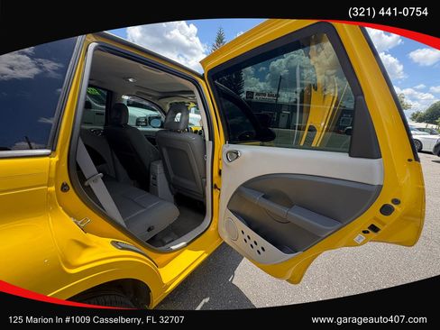 Used 2006 Chrysler PT Cruiser Touring FWD image 32