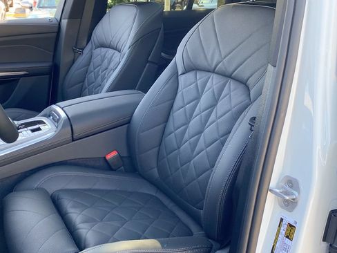 New 2026 BMW X5 xDrive40i w/ Climate Comfort Package AWD/4WD image 15