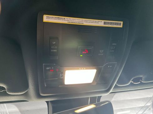 Used 2022 Lexus RC 350 F Sport image 19