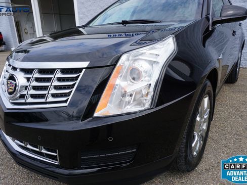 Used 2015 Cadillac SRX Luxury w/ Driver Awareness Package AWD/4WD image 5