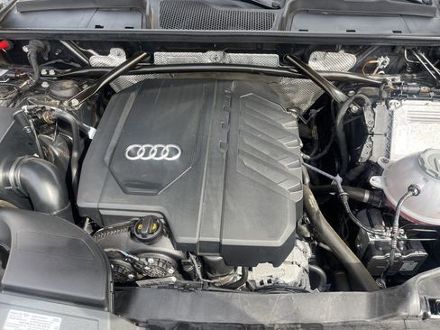 Used 2023 Audi Q5 2.0T Premium w/ Convenience Package image 30
