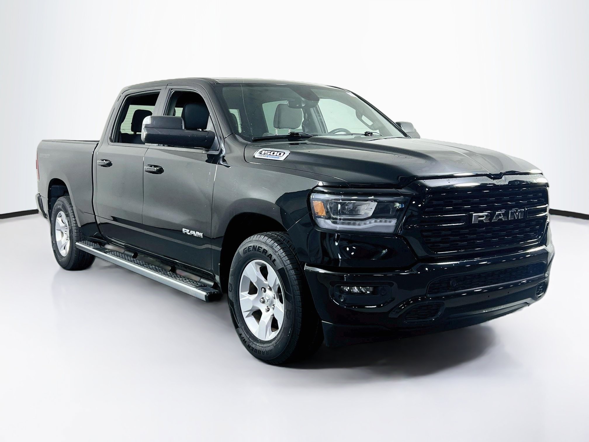 Used 2023 RAM 1500 Big Horn AWD/4WD image 3