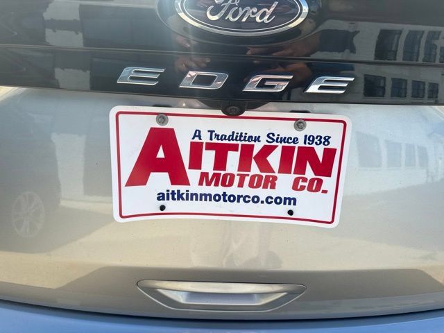 Used 2023 Ford Edge SEL w/ Convenience Package AWD/4WD image 6
