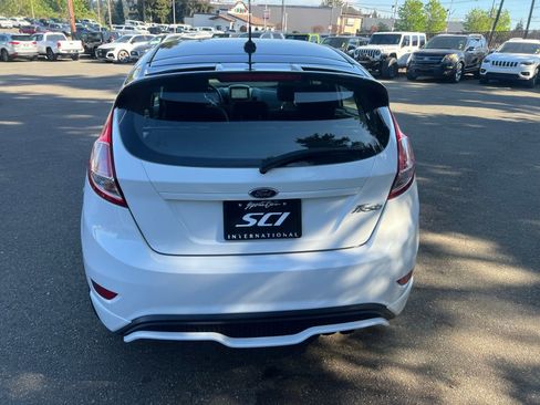 Used 2019 Ford Fiesta ST-Line w/ ST Line Cold Weather Package FWD image 3