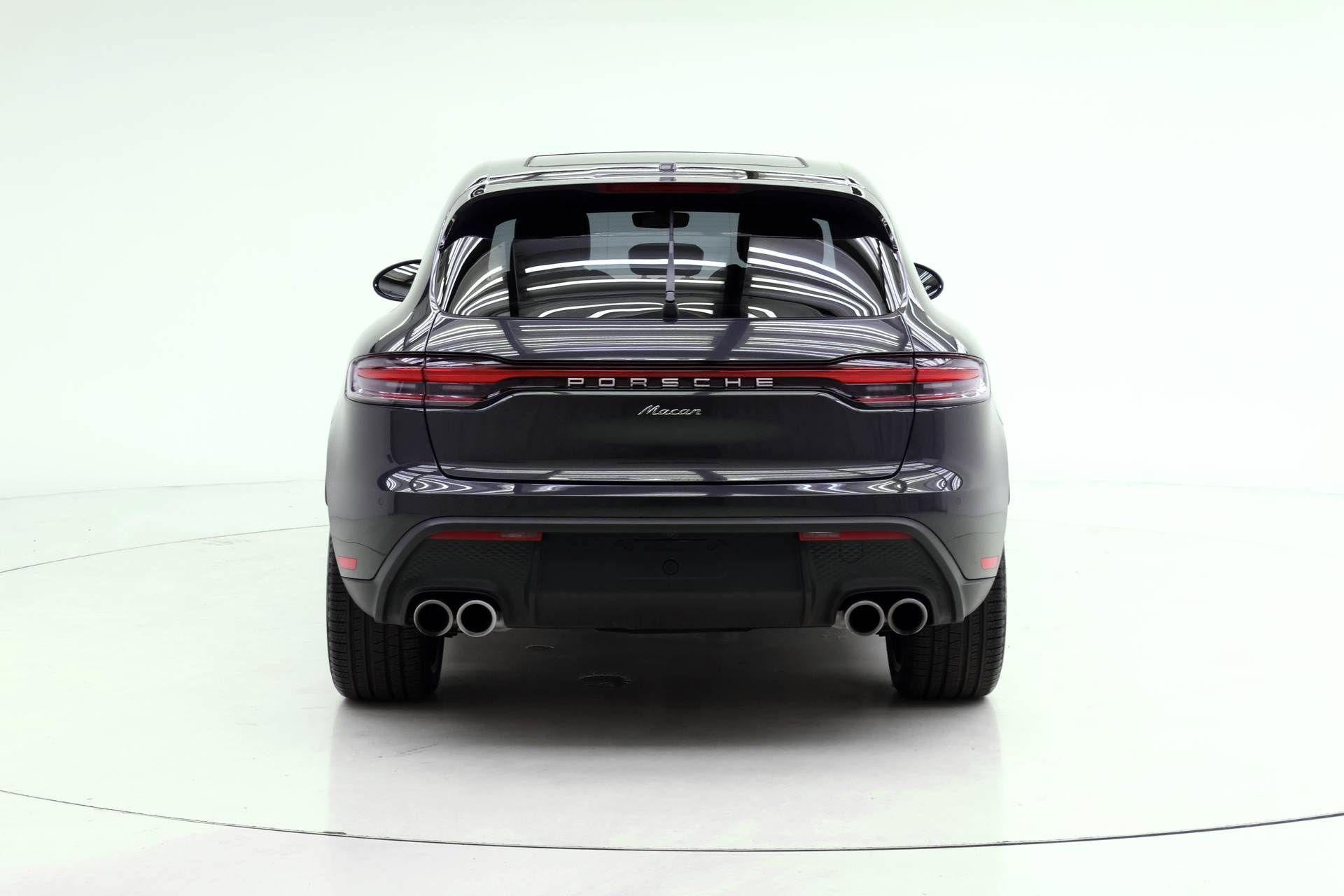 Used 2026 Porsche Macan AWD/4WD image 7