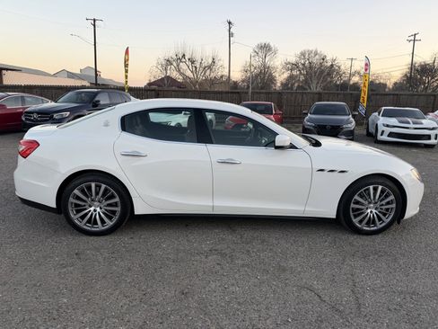 Used 2015 Maserati Ghibli image 4