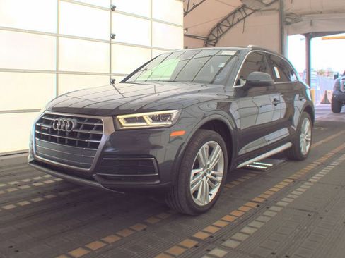 Used 2019 Audi Q5 2.0T Premium Plus w/ Premium Plus Package AWD/4WD image 1