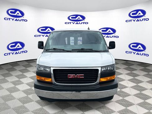 Used 2023 GMC Savana 2500 w/ Driver Convenience Package image 10