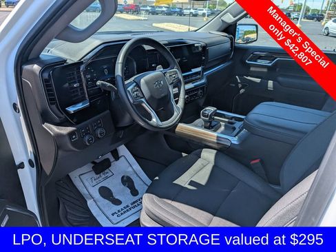 Used 2024 Chevrolet Silverado 1500 RST w/ Convenience Package II AWD/4WD image 14