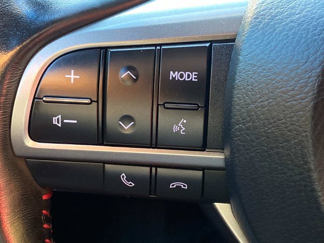 Used 2023 Lexus GX 460 Luxury w/ Accessory Package AWD/4WD image 19