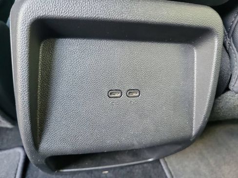 Certified 2025 Chevrolet Equinox EV LT w/ Convenience Package FWD image 18