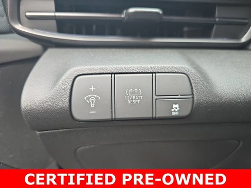 Certified 2025 Hyundai Elantra SEL FWD image 27
