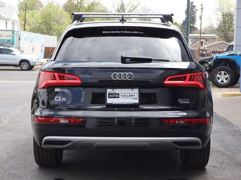 Used 2018 Audi Q5 2.0T Premium Plus w/ Premium Plus Package AWD/4WD image 4