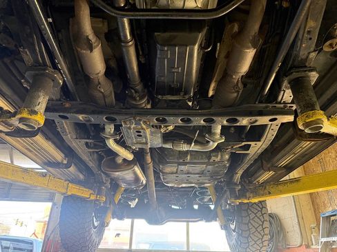 Used 2001 Lexus LX 470 4WD image 82