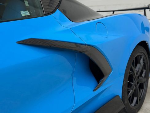 Used 2021 Chevrolet Corvette Stingray Premium Cpe w/ Z51 Performance Package RWD image 45
