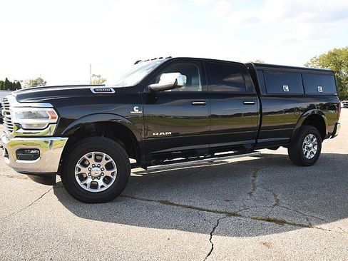 Used 2022 RAM 3500 Laramie image 3