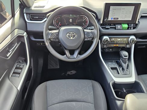 Certified 2025 Toyota RAV4 XLE FWD image 11