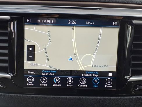 Used 2019 Chrysler Pacifica Touring-L w/ Advanced Safetytec Group image 7