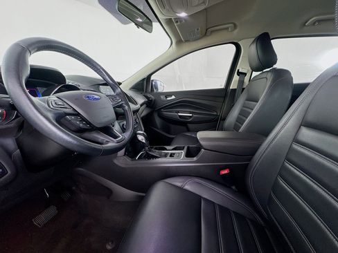 Used 2019 Ford Escape SEL image 21