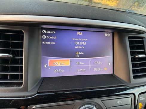 Used 2019 Nissan Pathfinder S image 24