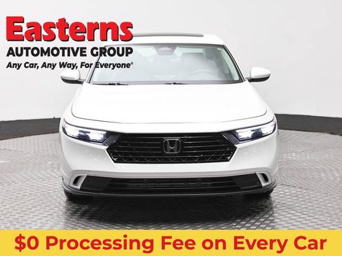 Used 2024 Honda Accord EX image 2