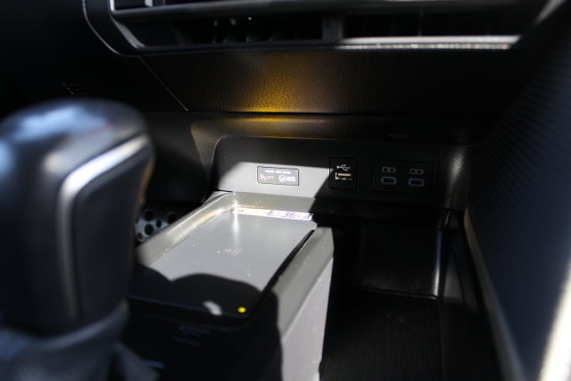 Certified 2025 Toyota Camry SE FWD image 37