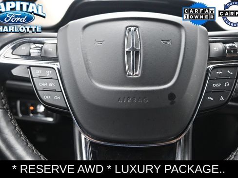 Used 2023 Lincoln Nautilus Reserve w/ Luxury Package AWD/4WD image 18