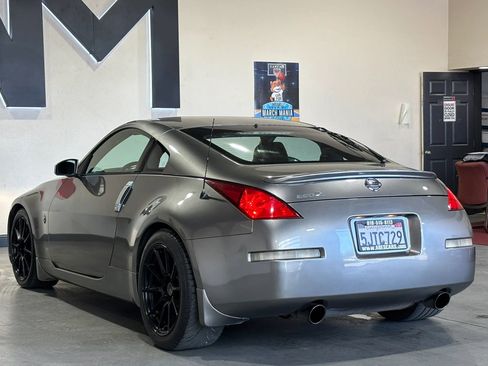 Used 2003 Nissan 350Z Touring RWD image 6