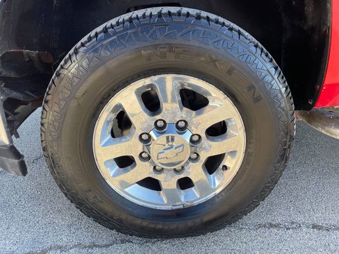 Used 2012 Chevrolet Silverado 2500 LTZ w/ LTZ Plus Package image 11