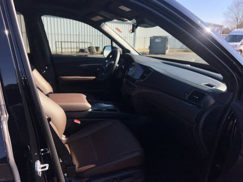 Certified 2025 Honda Ridgeline RTL image 29