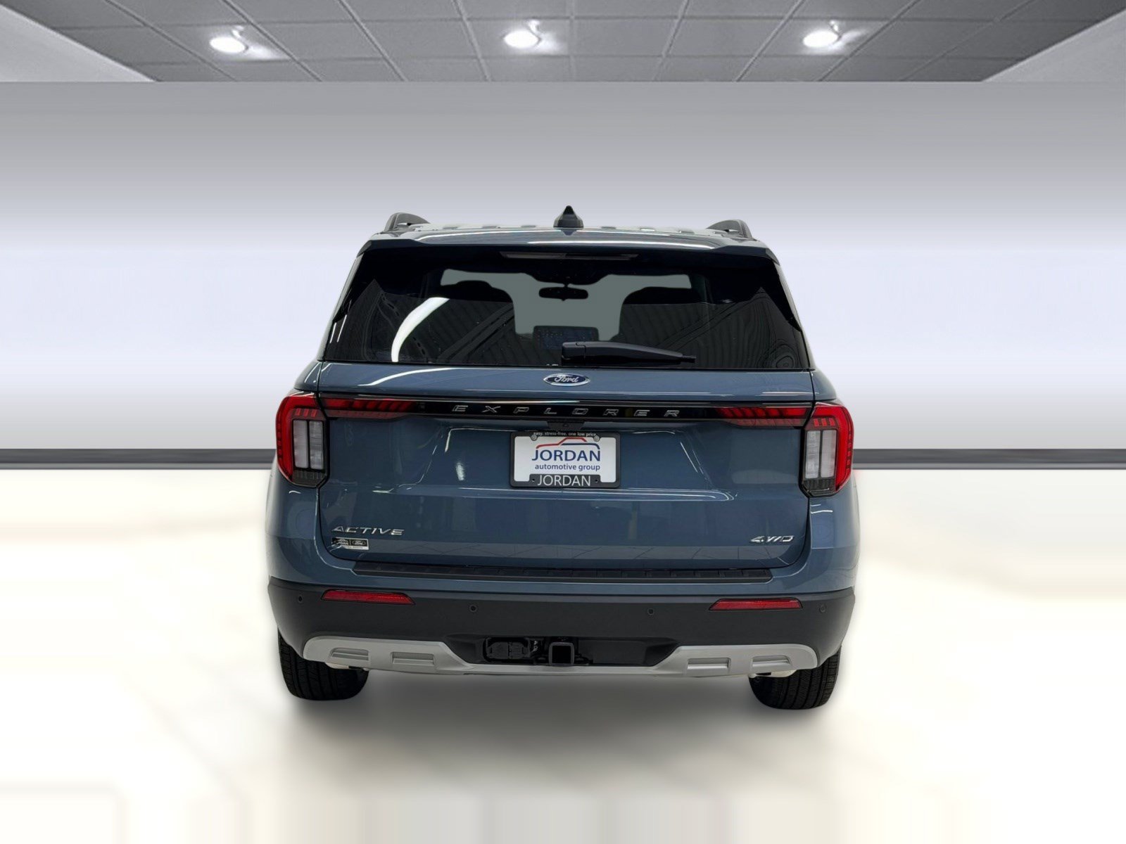 New 2026 Ford Explorer Active w/ Active Comfort Package AWD/4WD image 8