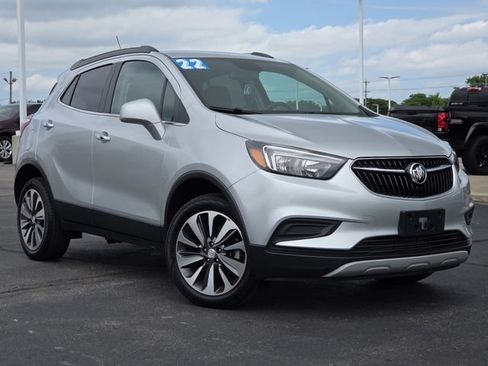 Used 2022 Buick Encore Preferred w/ Safety Package AWD/4WD image 2