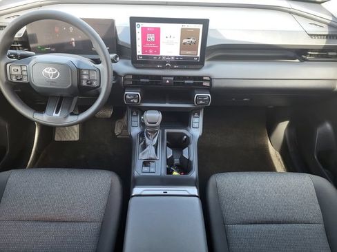 Used 2026 Toyota RAV4 LE AWD/4WD image 23