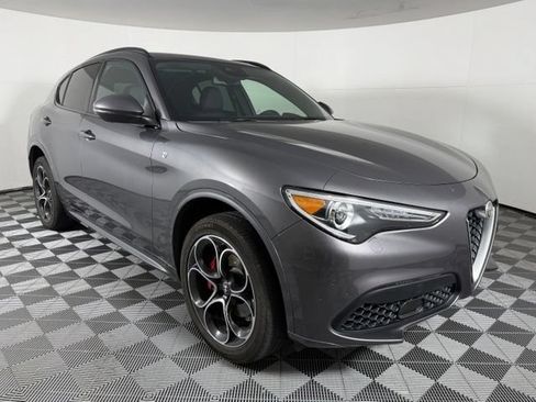 Used 2023 Alfa Romeo Stelvio Ti w/ Active Assist Plus Package AWD/4WD image 8
