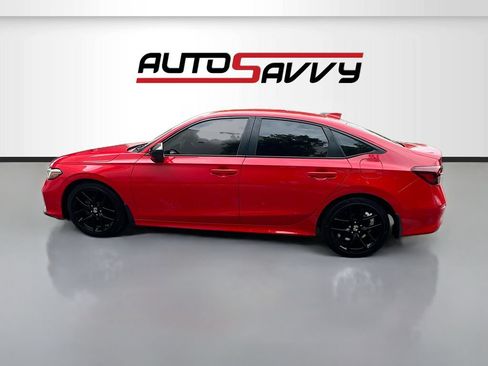 Used 2025 Honda Civic Sport image 4