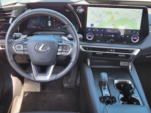 Used 2025 Lexus RX 350 Premium w/ Accessory Package (Z1) FWD image 34