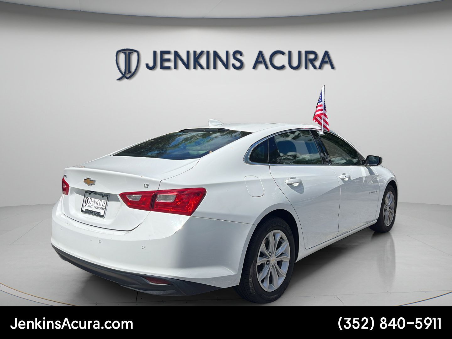 Used 2024 Chevrolet Malibu LT FWD image 3