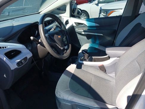 Used 2020 Chevrolet Bolt LT image 5