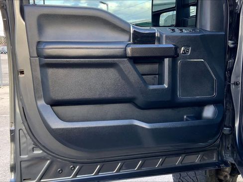 Used 2020 Ford F250 Platinum w/ FX4 Off-Road Package image 22